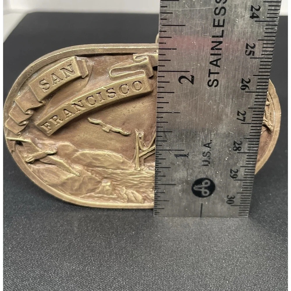 Vintage 1978 Solid Brass Belt Buckle San‎ Francisco GG Bridge Bergamot Brass Q25